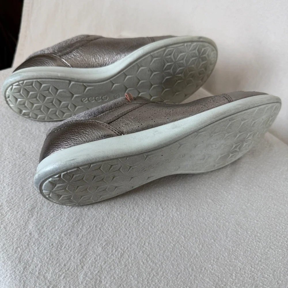 ECCO Soft 7 Metallic Leather‎ Bungee Lace Sneakers Pewter Women 41 US 10-10.5